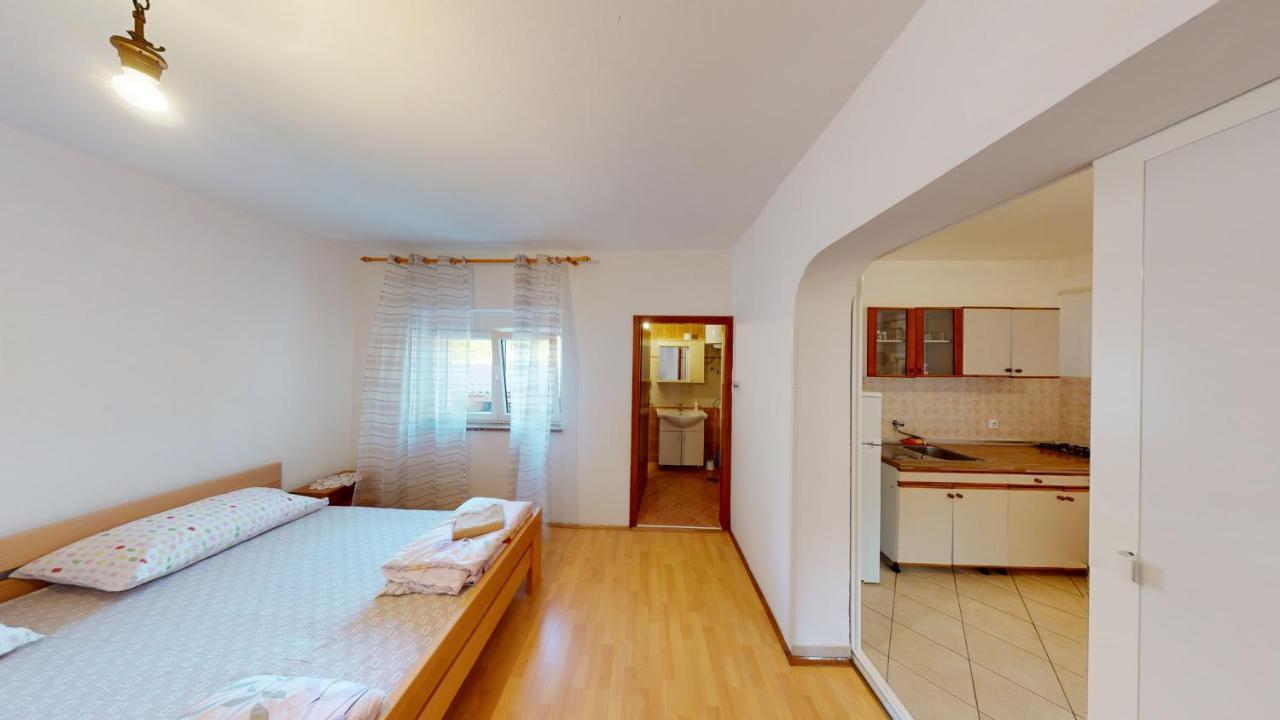 Jaska & Jelica House Apartments Metajna Extérieur photo