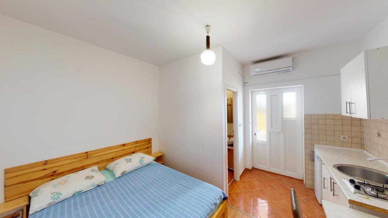 Jaska & Jelica House Apartments Metajna Extérieur photo
