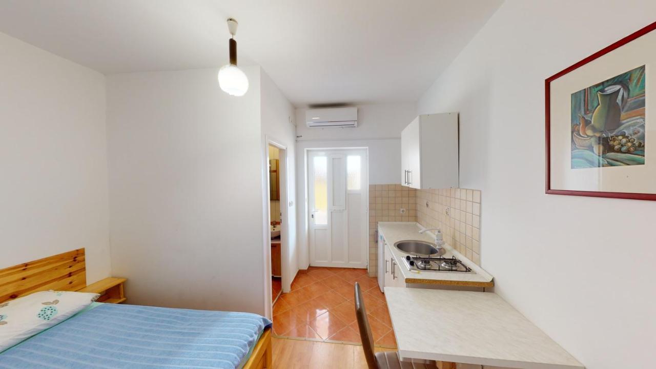 Jaska & Jelica House Apartments Metajna Extérieur photo